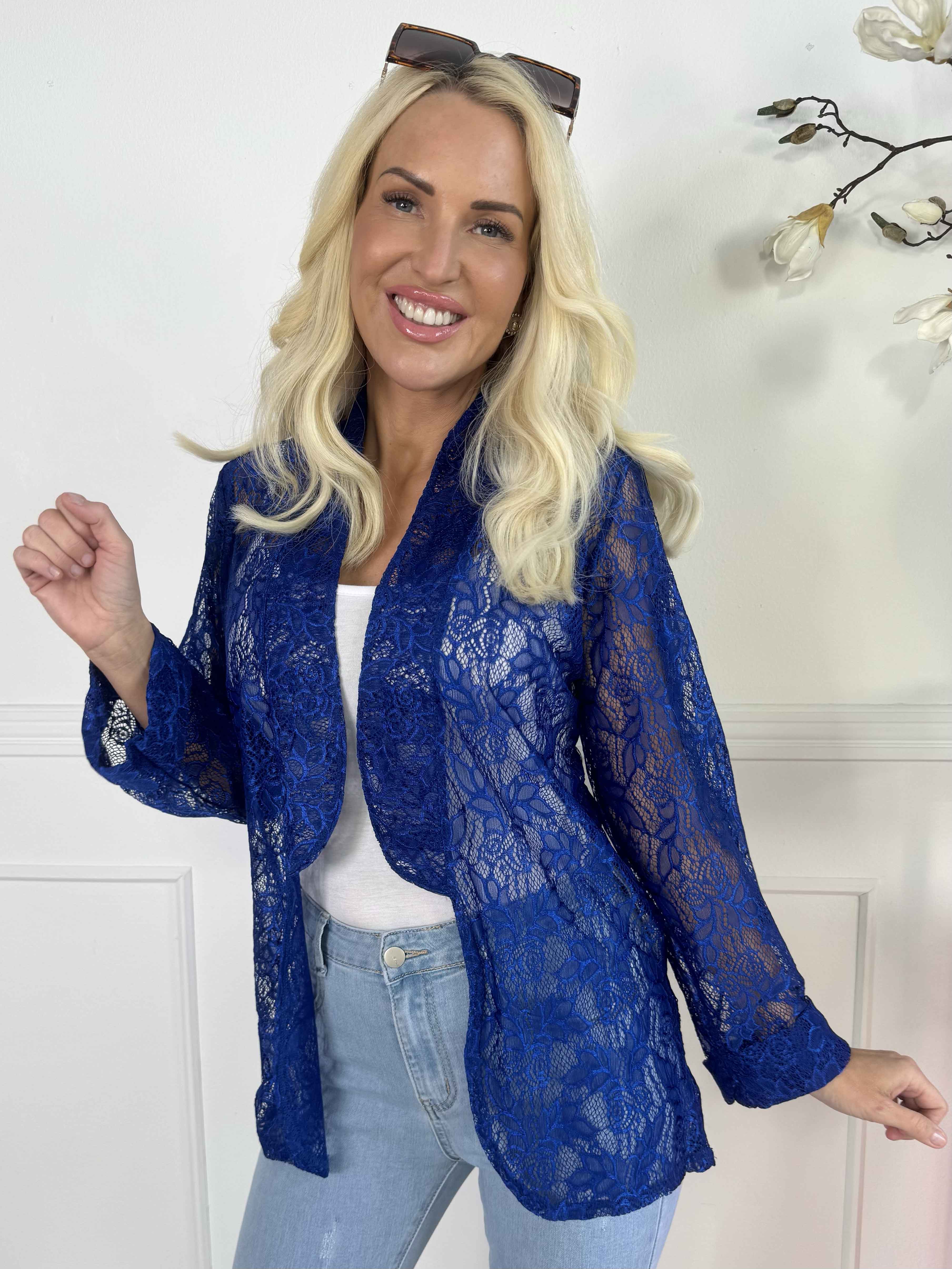 Sigga - Fin kofta i spets